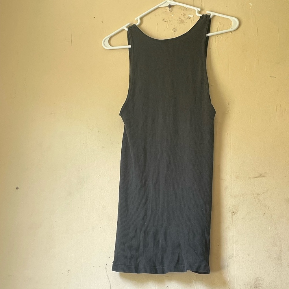 Black ribbed tank top